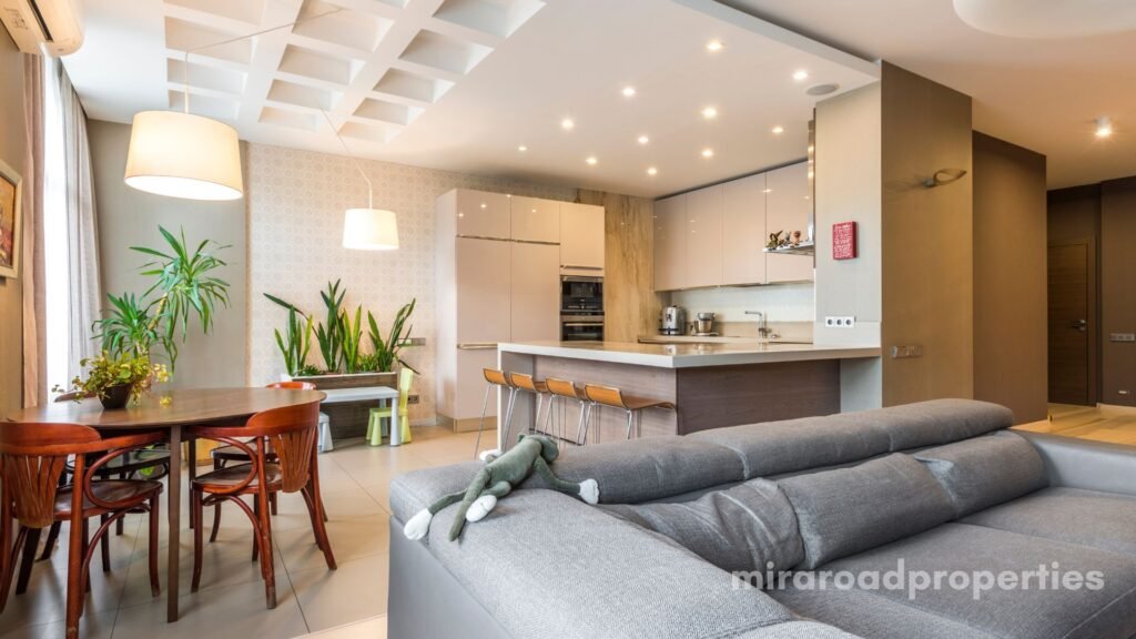 Flat for bachelors in Mira Road without brokerage