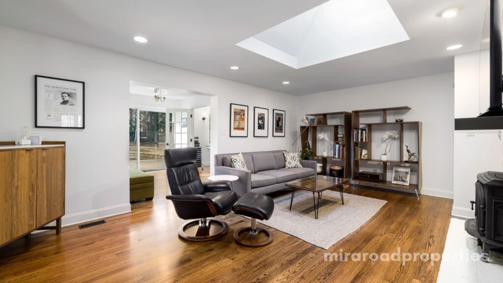 Low budge flat for working professionals in Mira Road