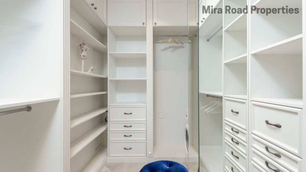 Flats for NRIs in Mira Road near metro station
