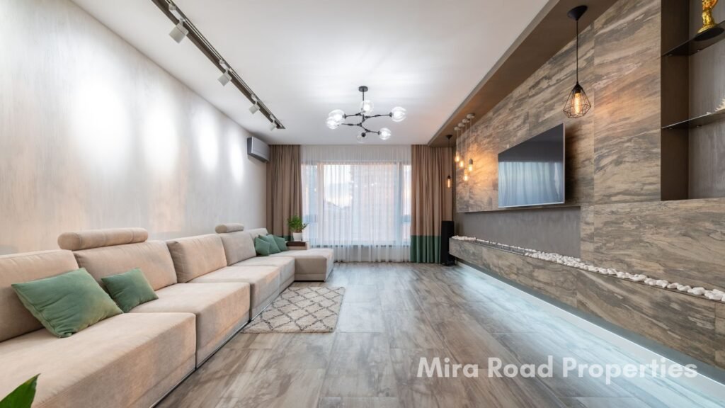 Flats near for rent in Western Express Highway Mira Road for bachelors