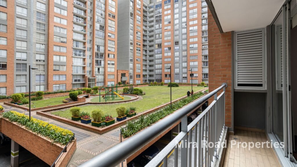 Semi-furnished 24-hour water supply flats for rent in Mira Road