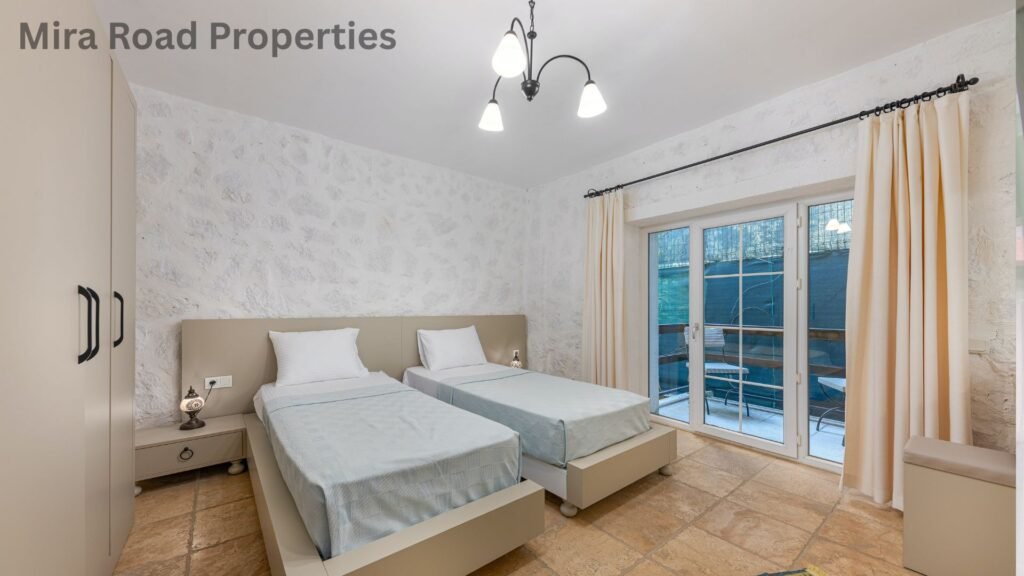 1 BHK flat for rent near Beverly Park, Mira Road