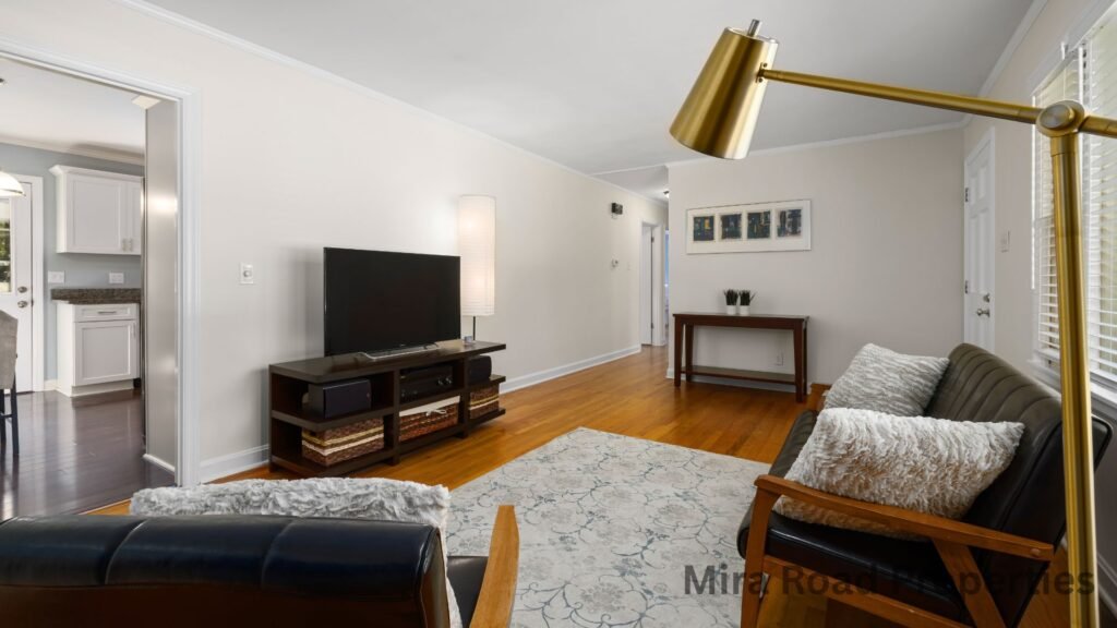 2 BHK flat rent in Chandan Shanti, Mira Road