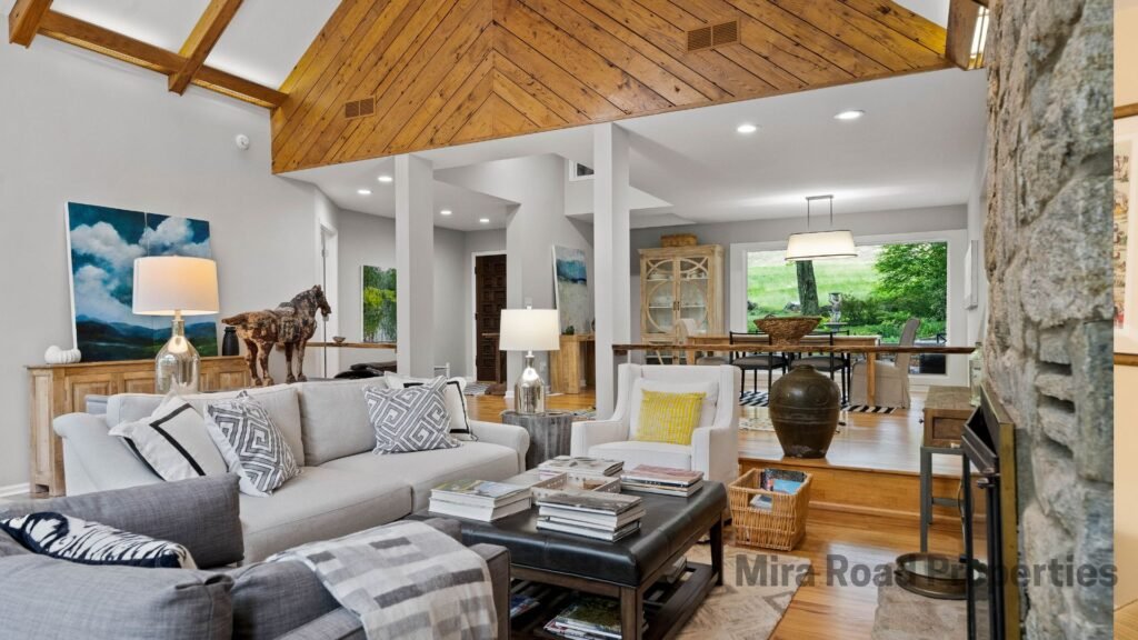 Gated Community 2 BHK Flat for Rent JP North Mira Road