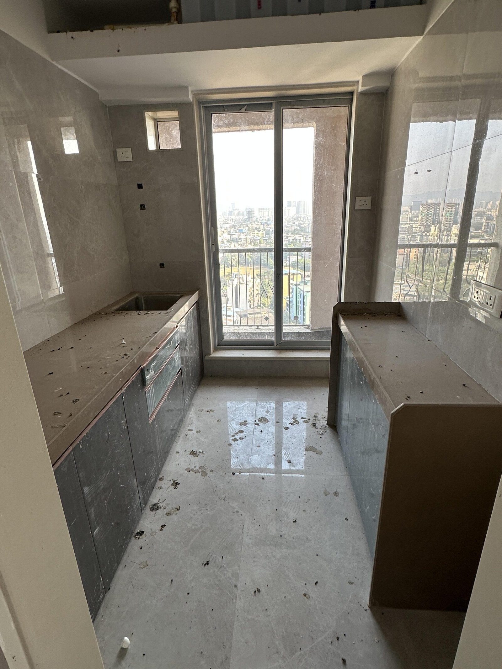 1 BHK Flat in Anjani Paradise Geeta Nagar, Mira Road East