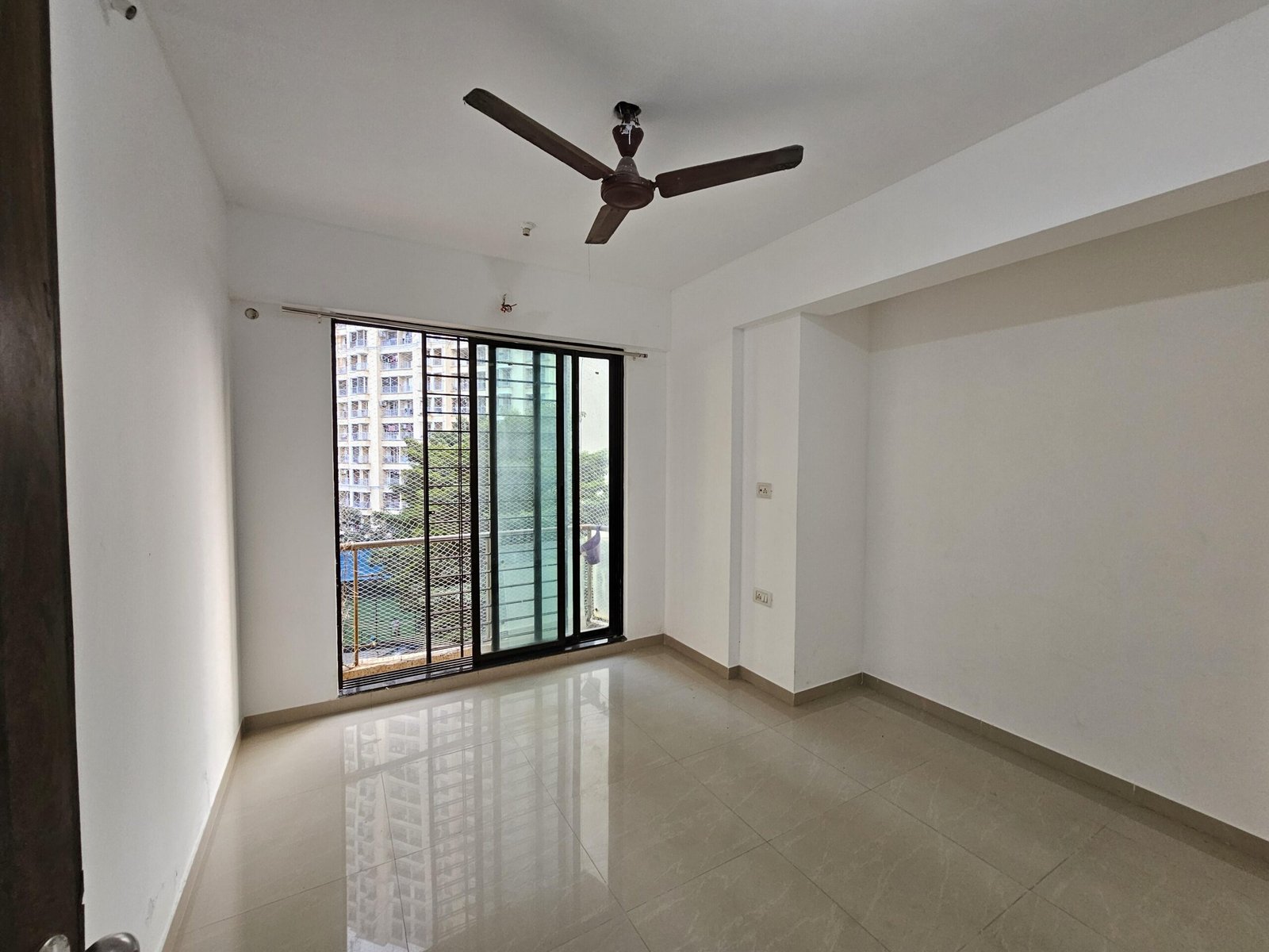1 BHK Flat in Arcade Art Kashimira, Mira Road East