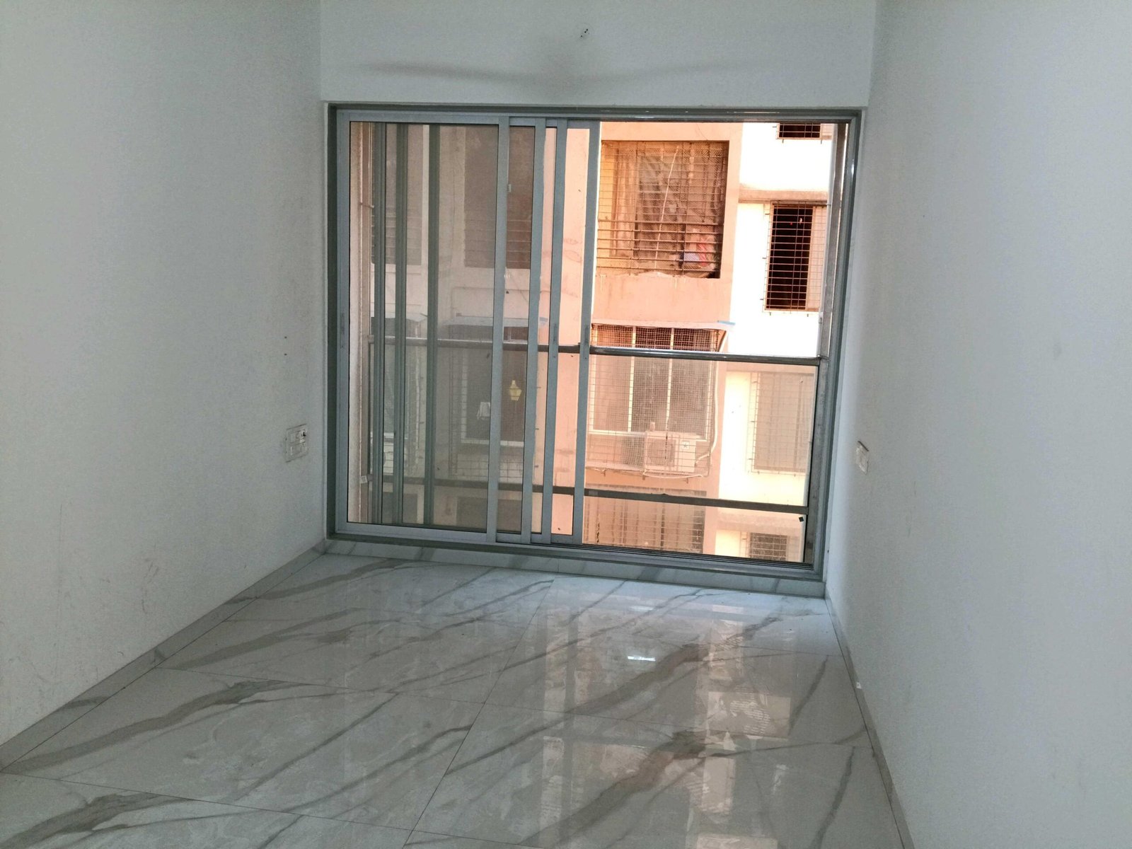 3 BHK Flat for rent in Beverly Park, Mira Road East 1495 Sq