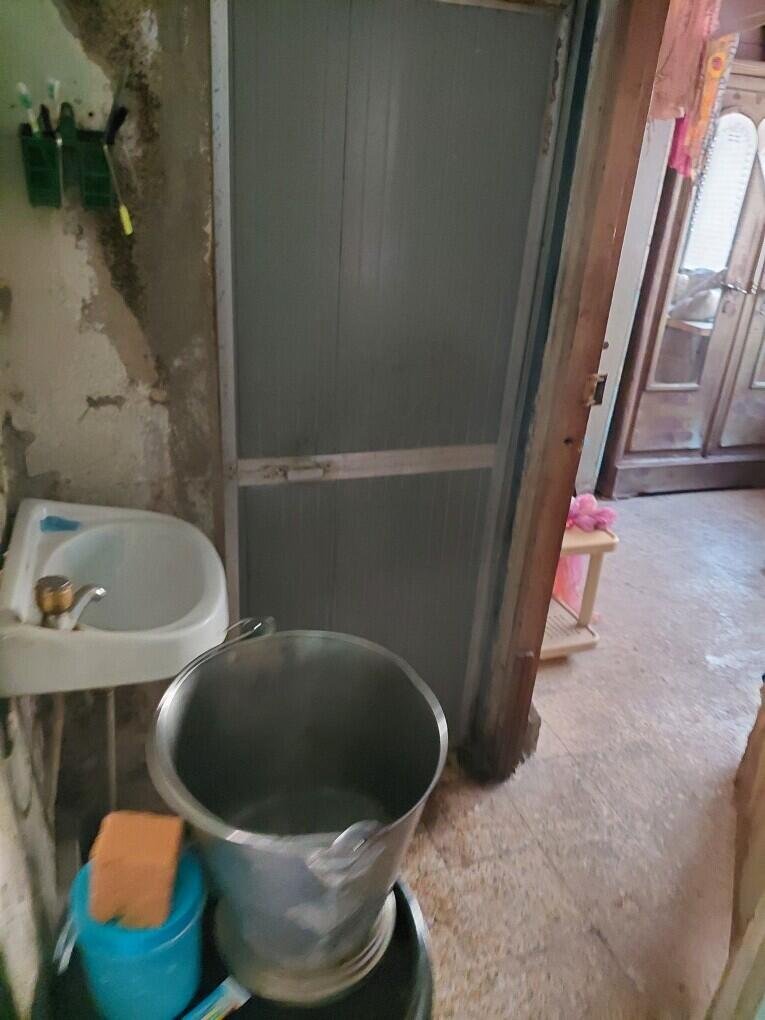 2 BHK Flat in Geeta Nagar, Mira Road East