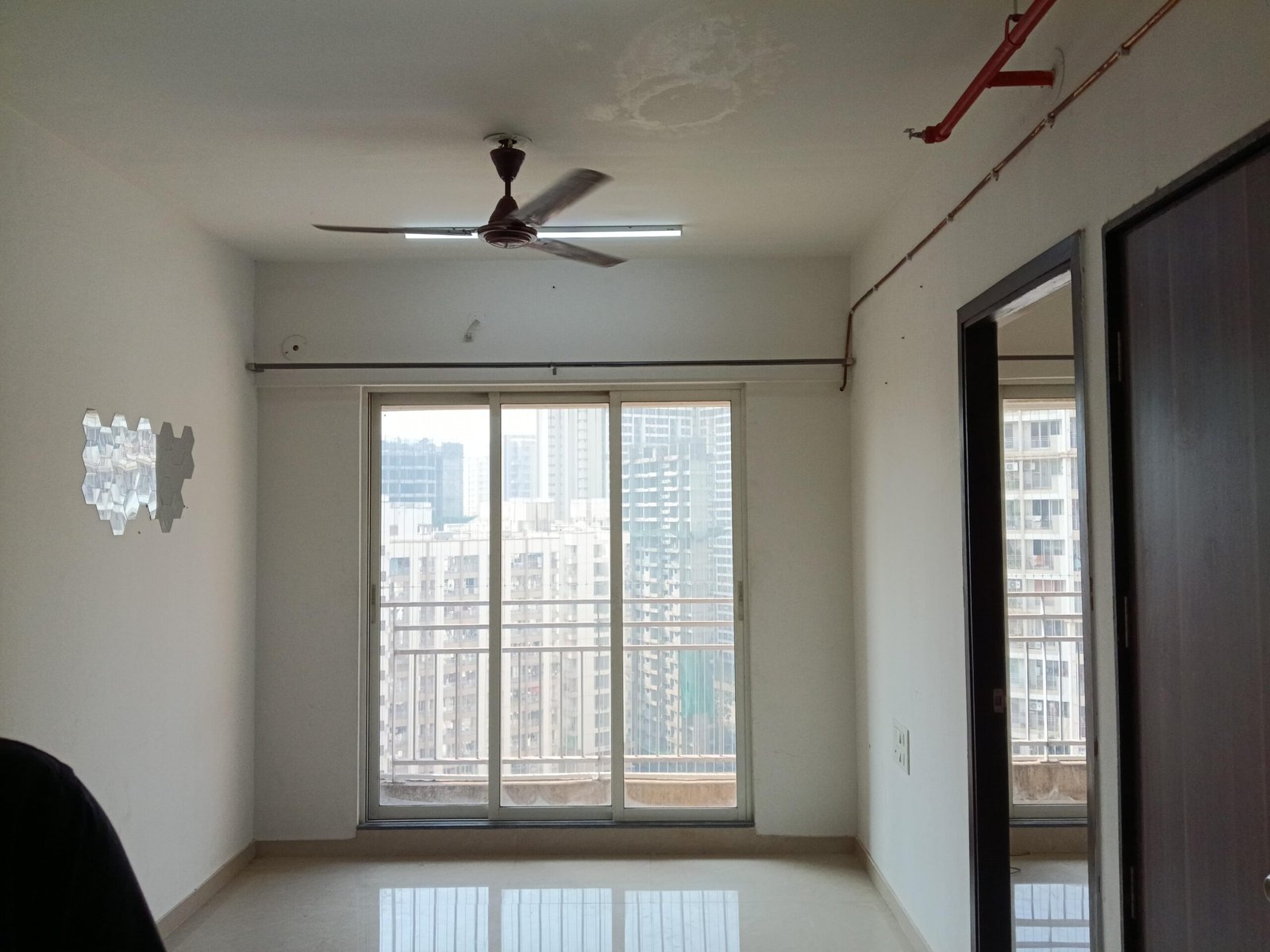 1 BHK Flat for Rent in Vinay Nagar, Mira Road (Semi-Furnished)