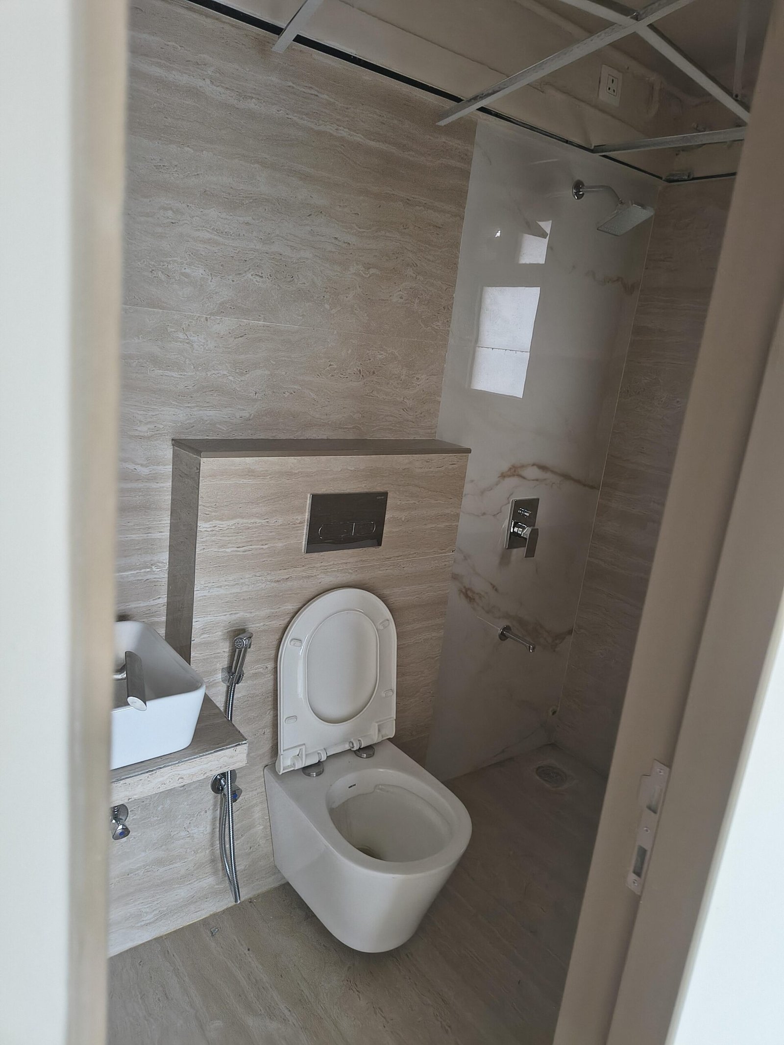 3 BHK Flat for rent in Mira Road, Mira Bhayandar