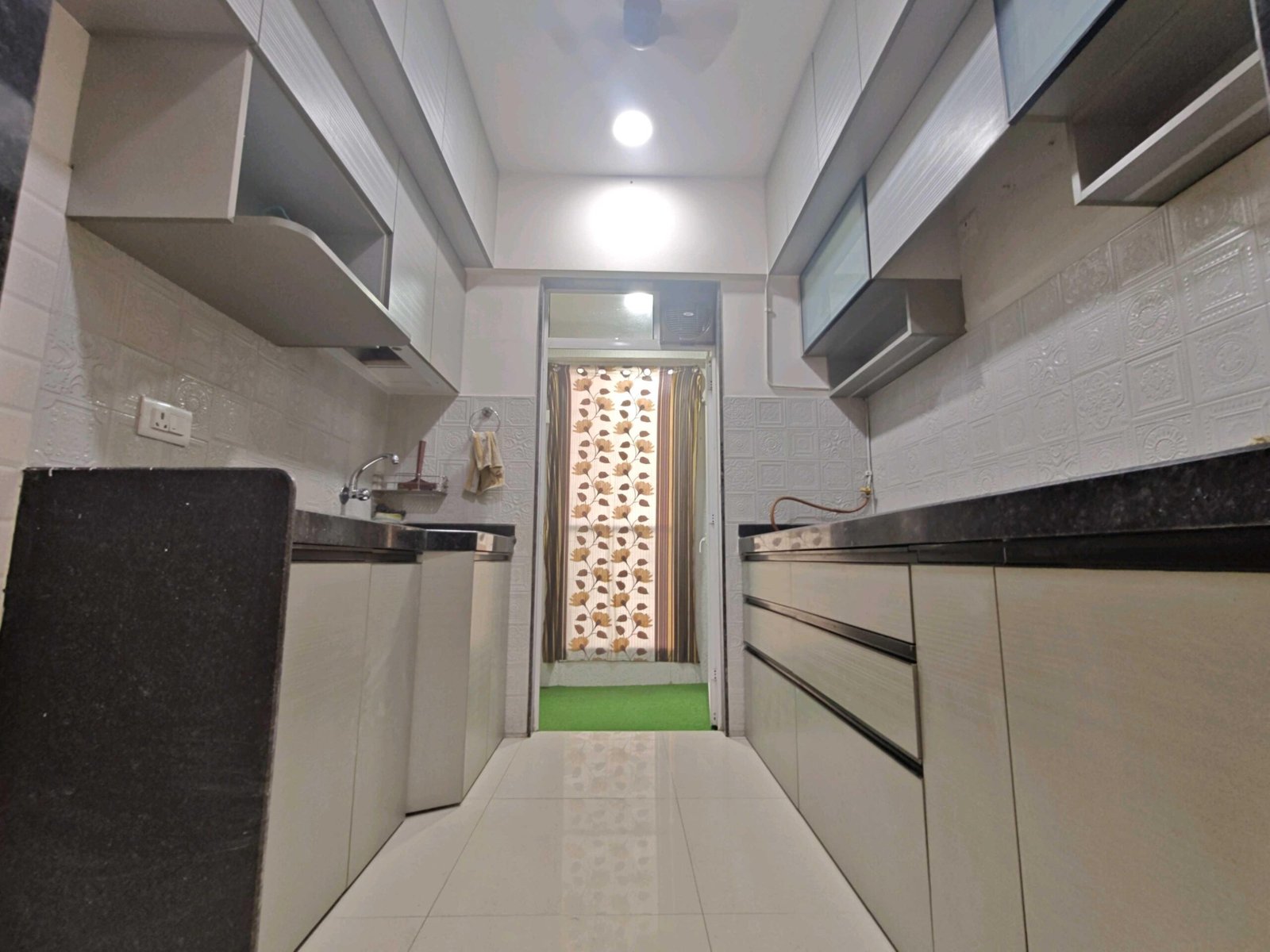 2 BHK Flat for Rent in JP North Garden City, Vinay Nagar, Mira Road (Semi-Furnished)