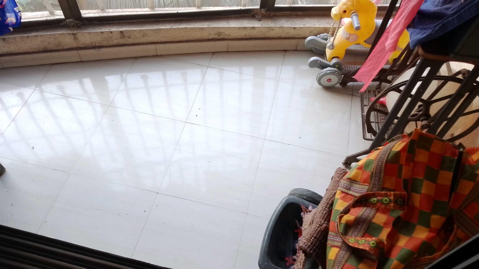 2 BHK Flat for rent in Chandan Shanti, Mira Road East 935 sq.