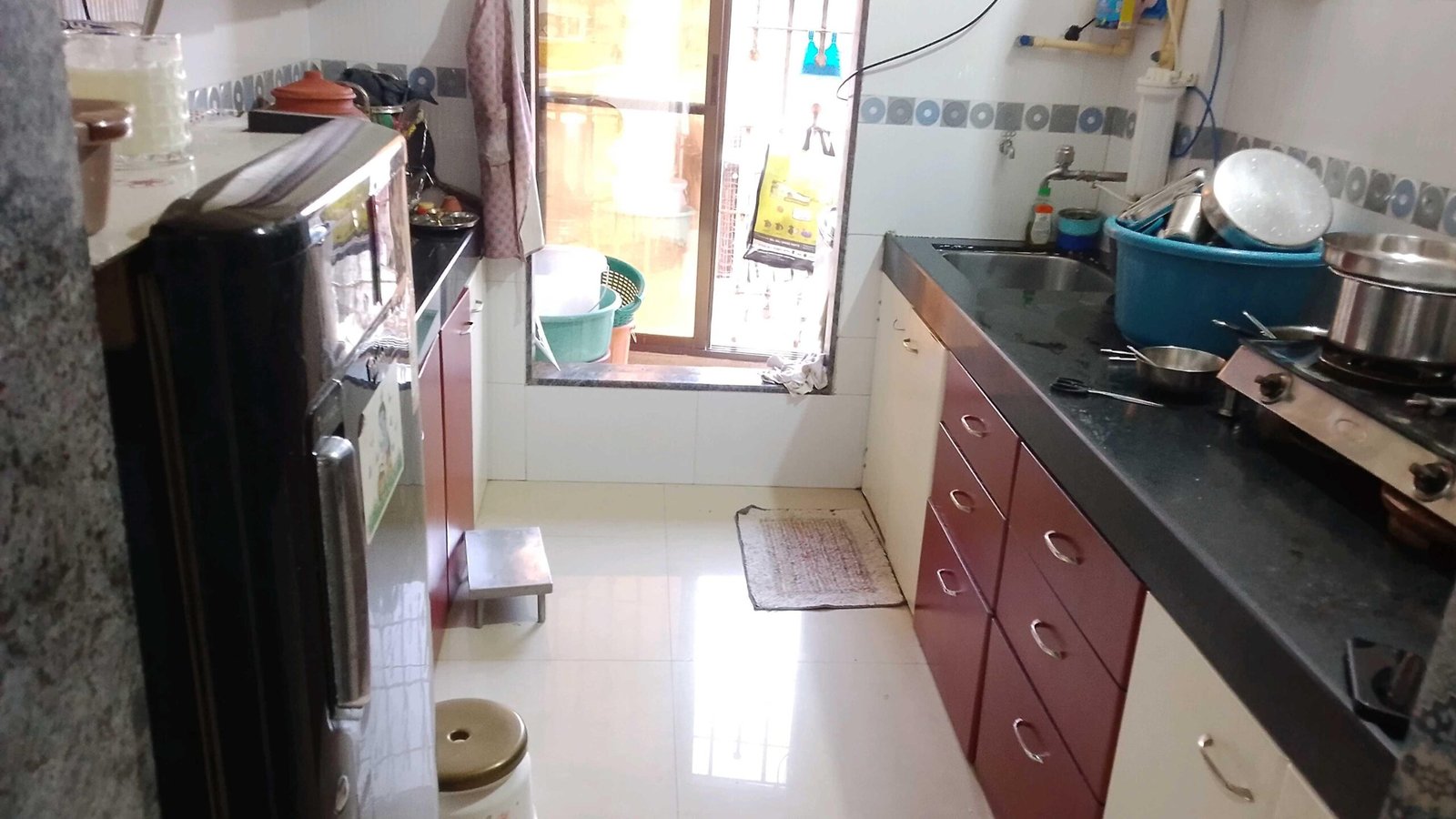 2 BHK Flat for rent in Chandan Shanti, Mira Road East 935 sq.