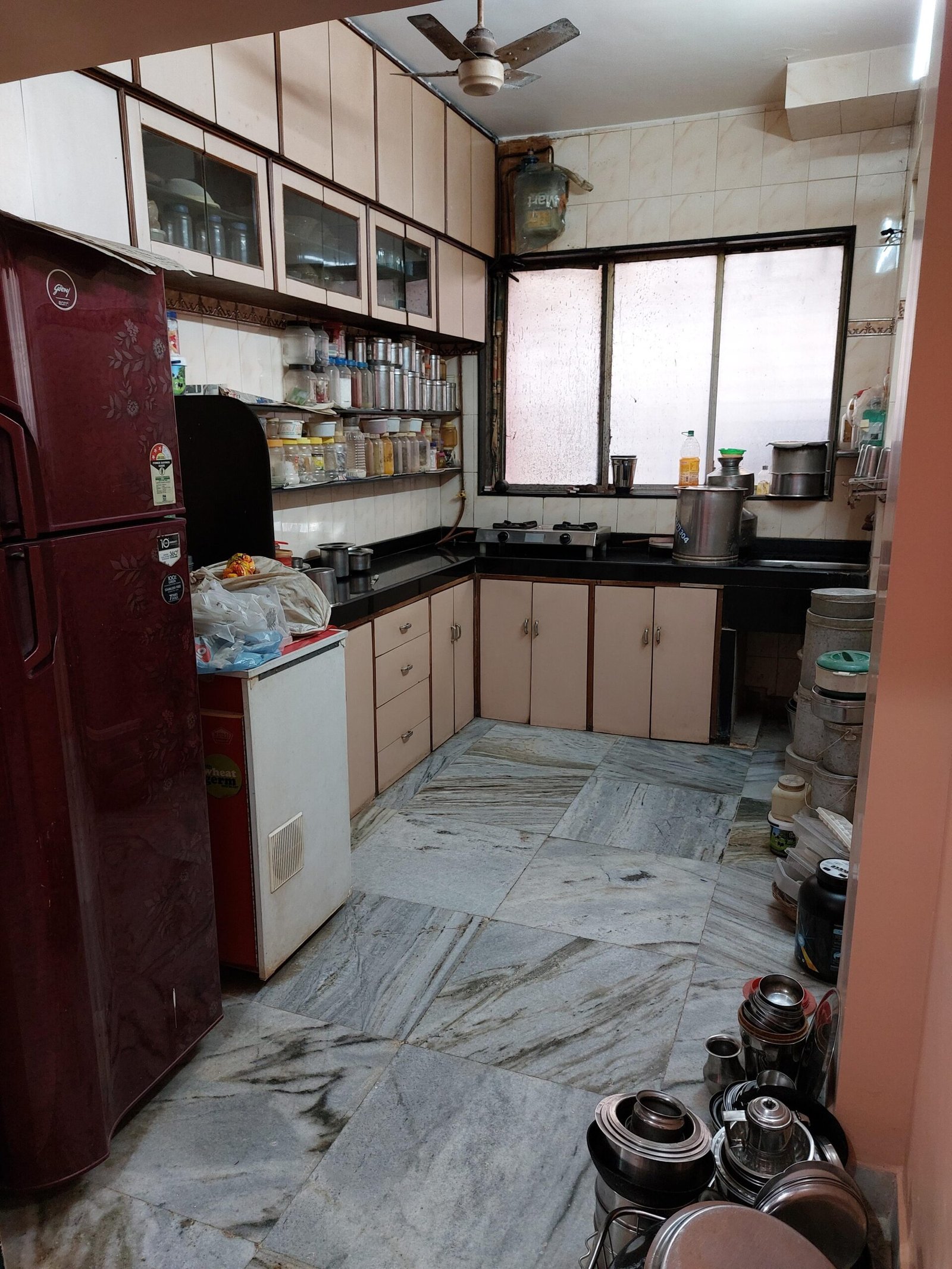 2 BHK Flat in Mittal Court Mira Road East