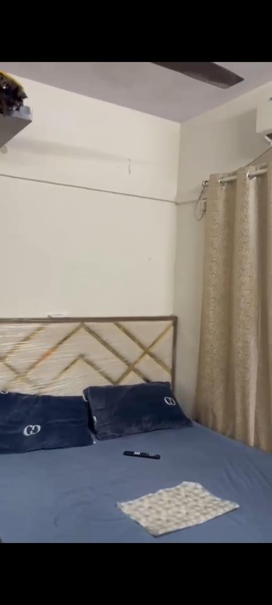 2 BHK Flat in Om Paradise, Mira Road East