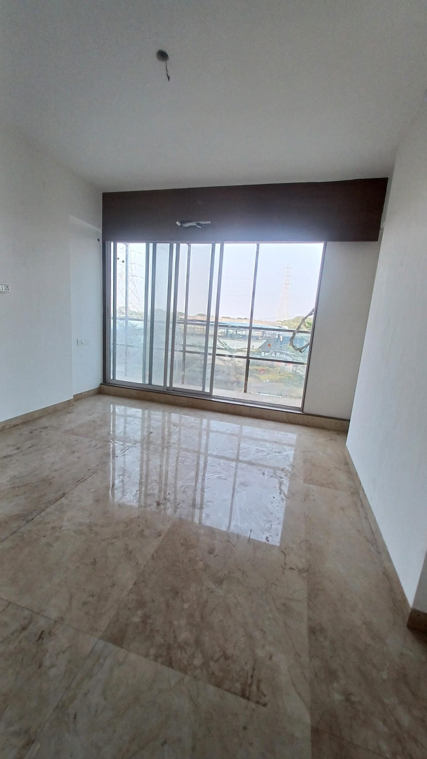 2 BHK Flat for rent in Beverly Park, Mira Road East 650 sq.