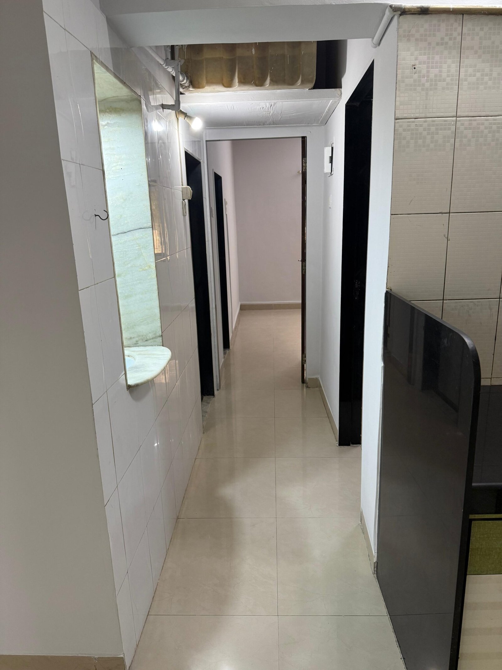 2 BHK Flat in Silver Sarita Kashimira, Mira Road East