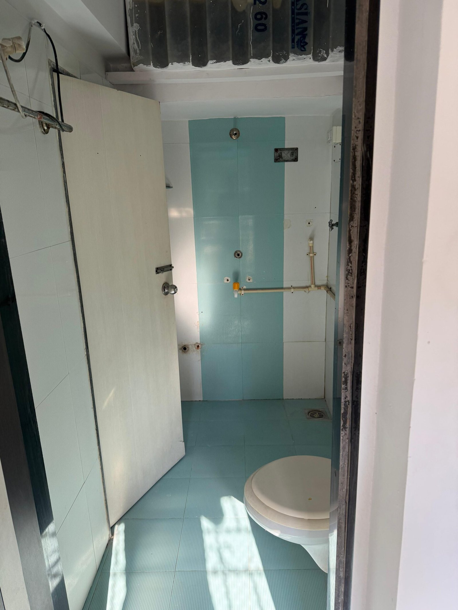 2 BHK Flat in Silver Sarita Kashimira, Mira Road East