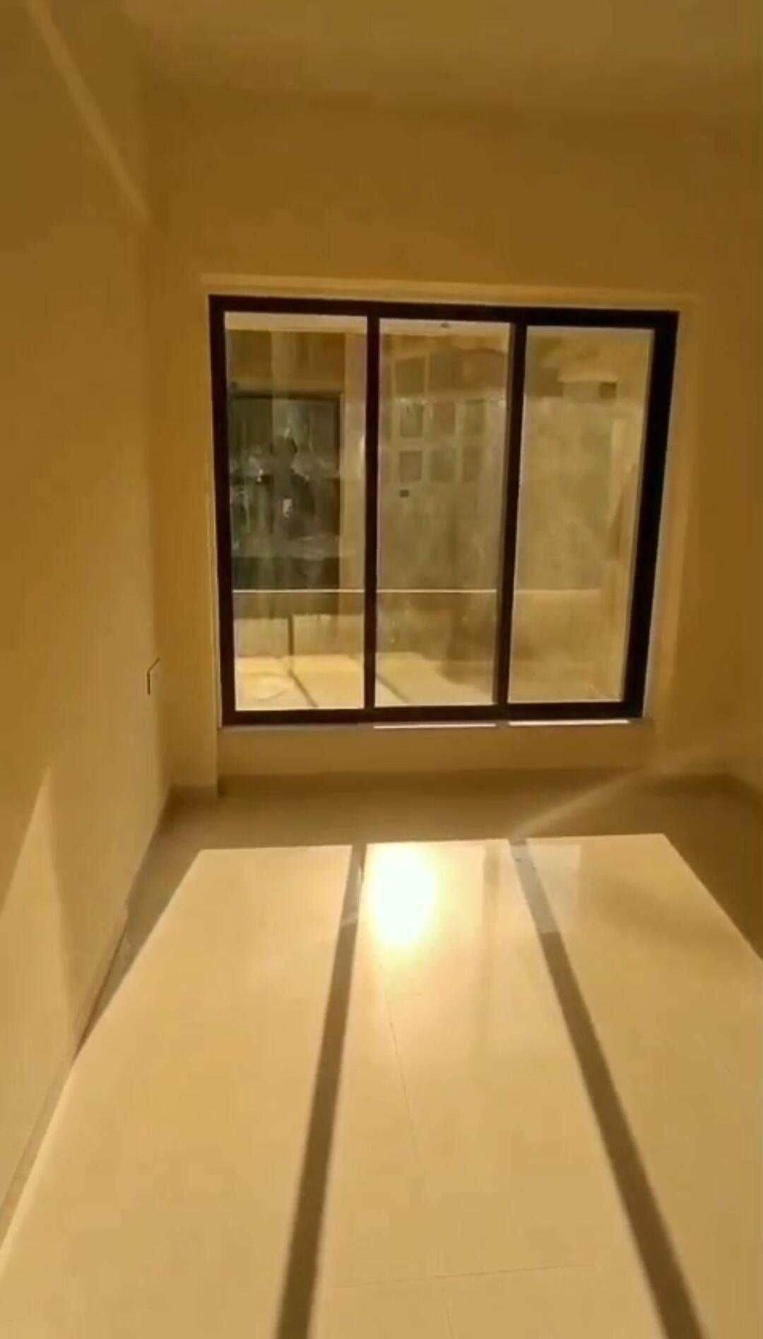 1 BHK flat for sale in Unique Elanza, Kashimira Mira Road East