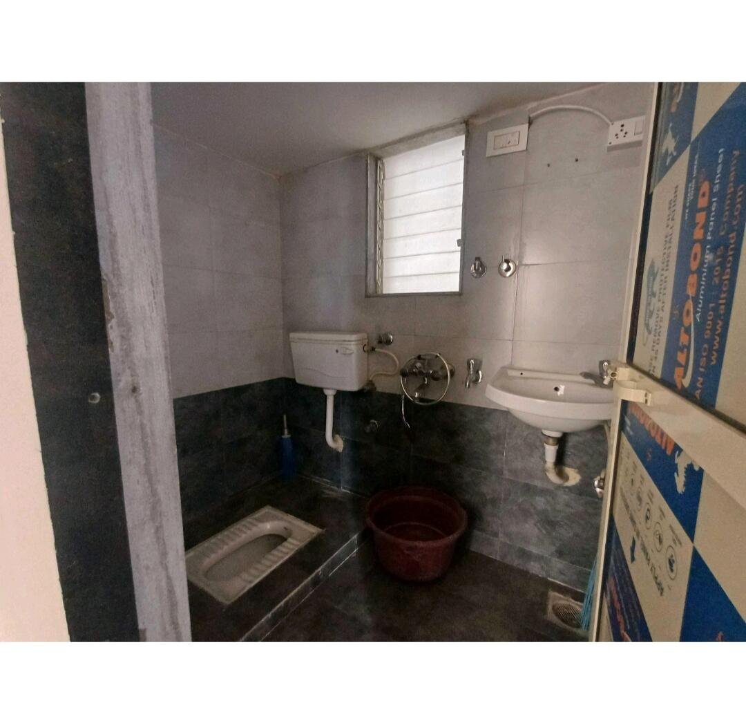 1 BHK Flat in Mira Road East, Mira Bhayandar