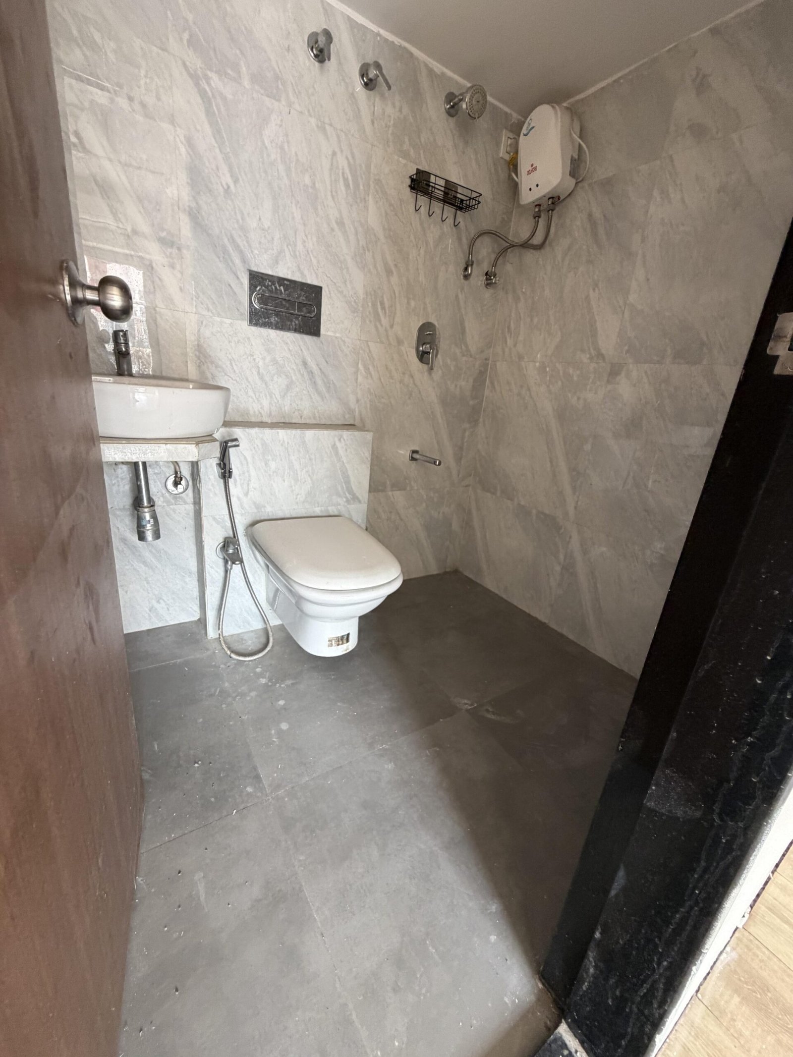 2 BHK Flat for rent in JK Iri Mira Road Bhayandar