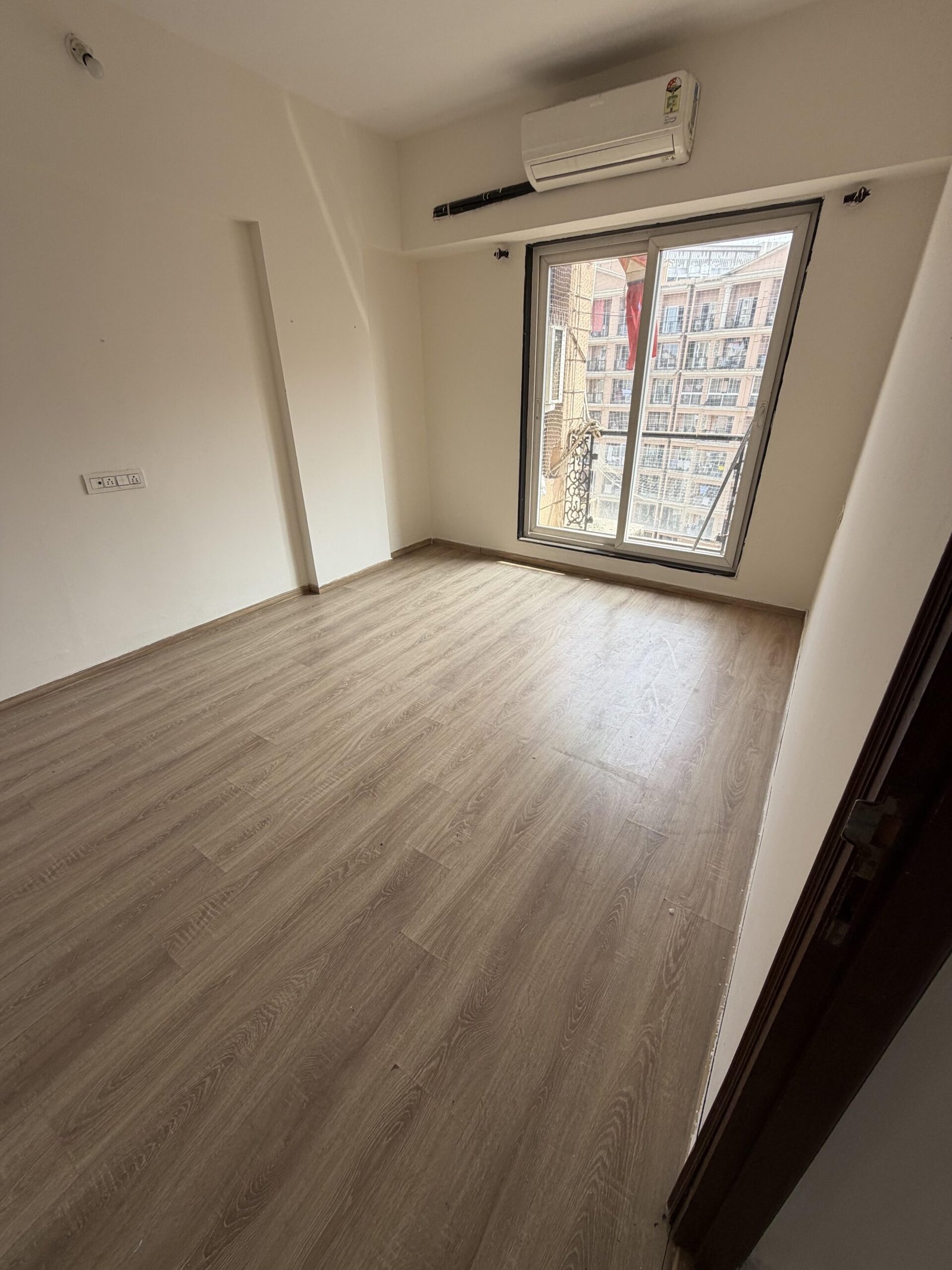 2 BHK Flat for rent in JK Iri Mira Road Bhayandar