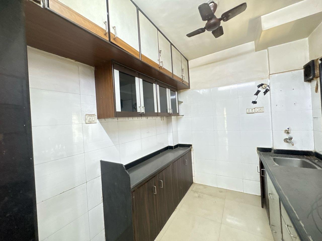 2 BHK Flat in Balaji Annex Ramdev Park, Mira Bhayandar