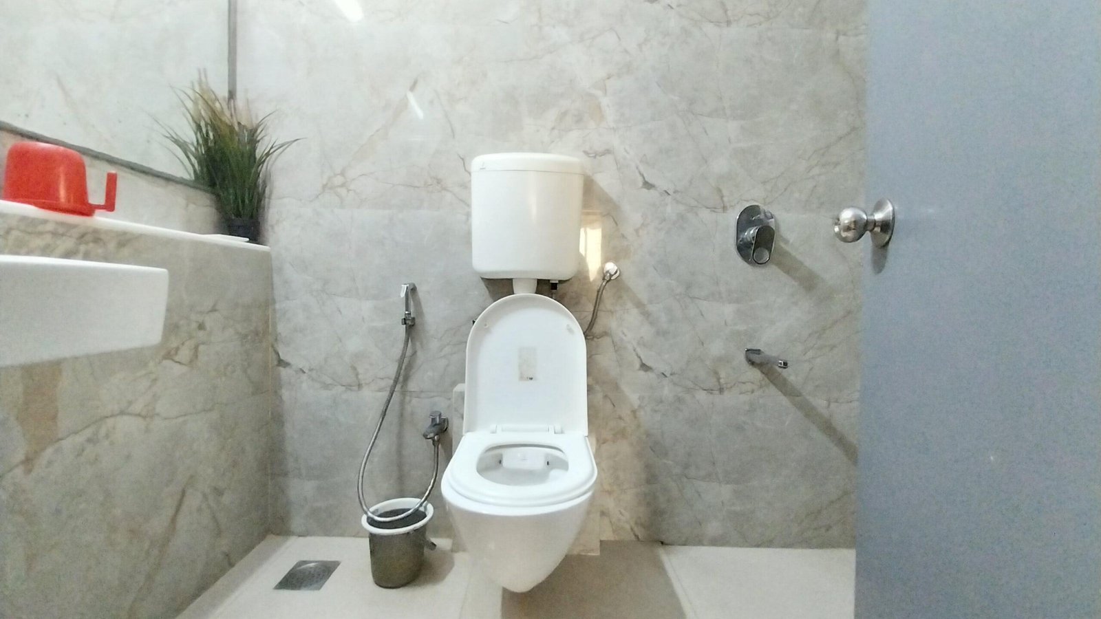 2 BHK Flat in Lodha casa essenza Mahajan Wadi, Mira Road East