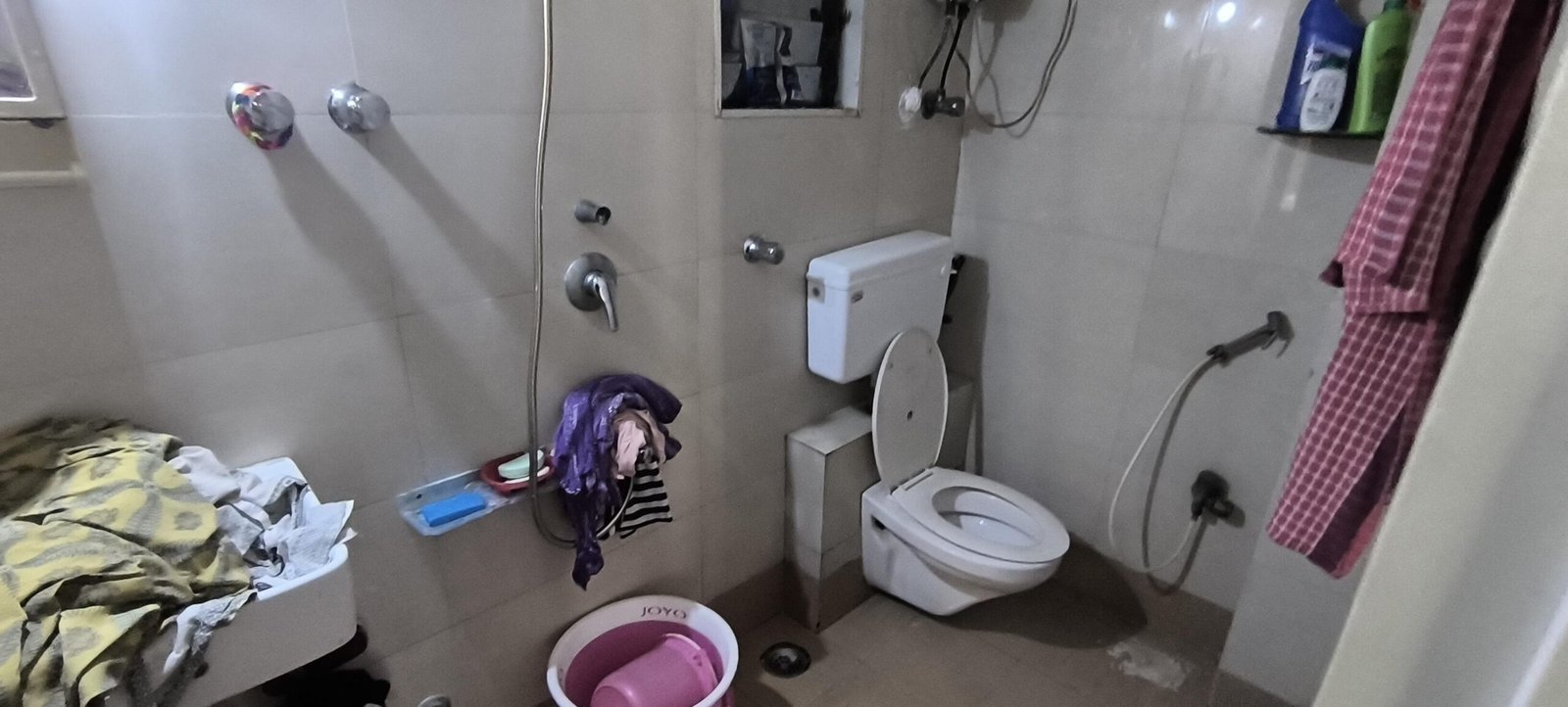 2 BHK Flat in PNK Winstone Chandan Shanti, Mira Road East