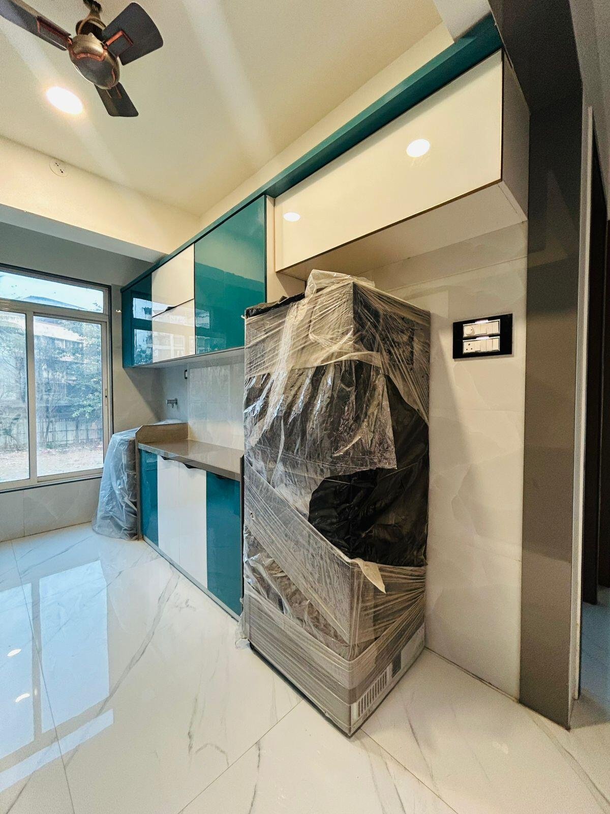 2 BHK Flat in Saibaba Nagar, Mira Road East