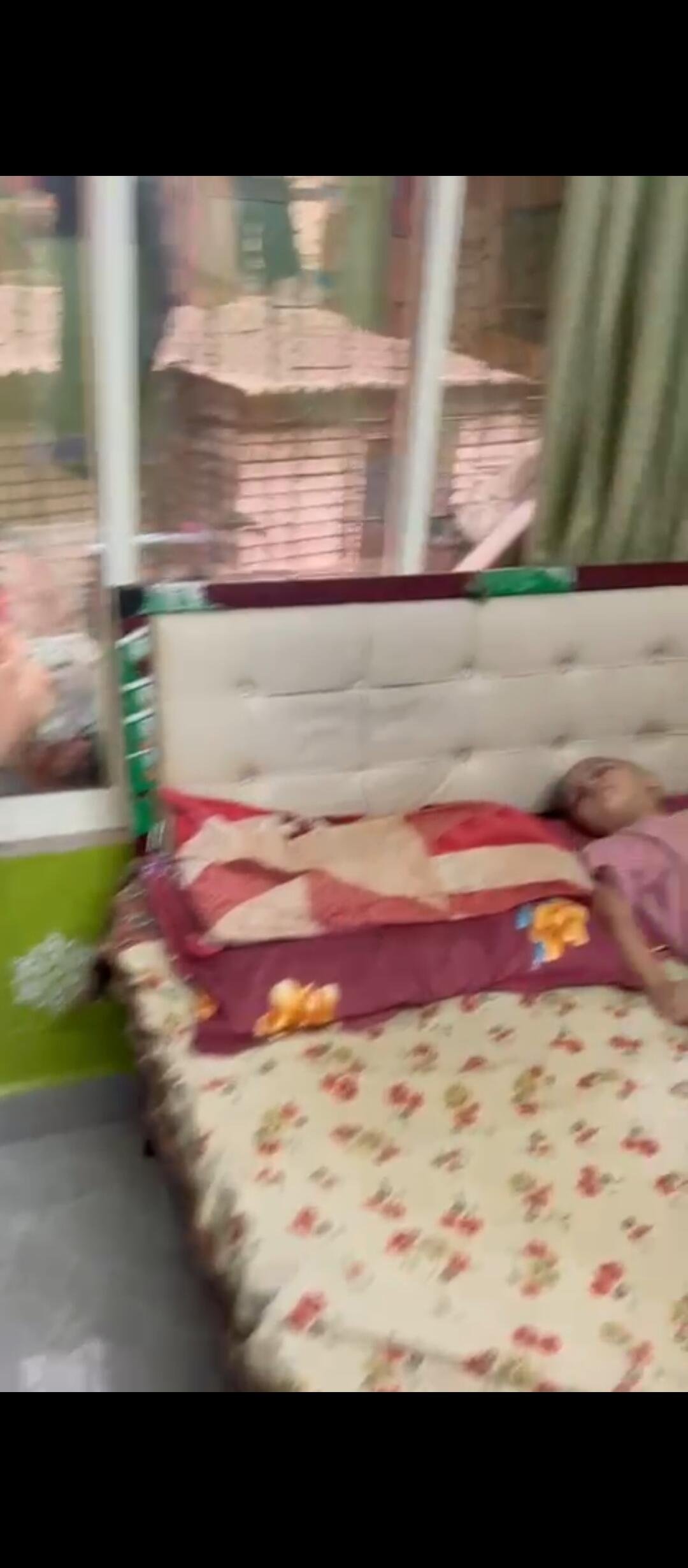 1 BHK Flat in baitul Abbas bldg Naya Nagar, Mira Road