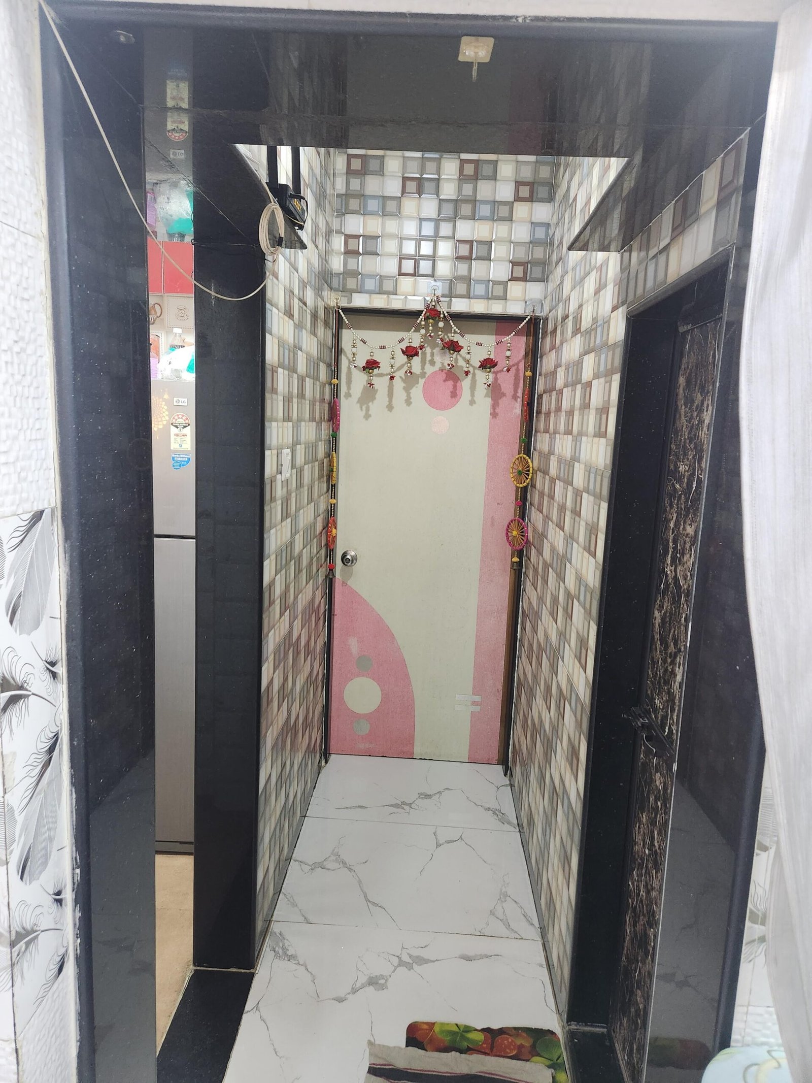 1 BHK Flat in Ram Gopal Sadan,Cabin road Mira Road, 